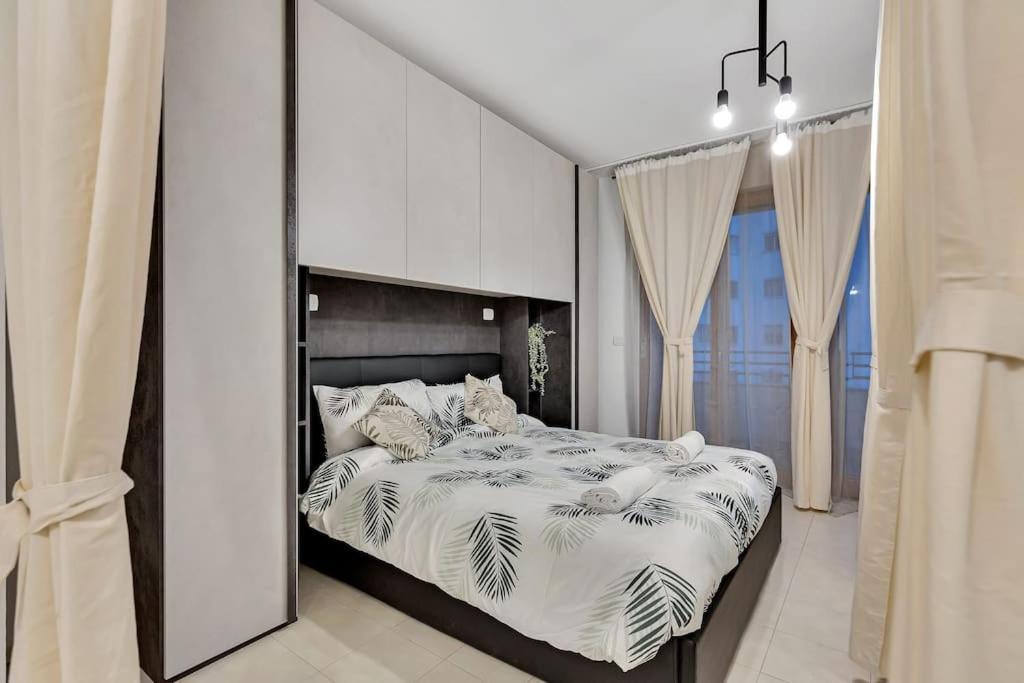 Private Parking-terrace10 Min To Linate Airport Apartment *