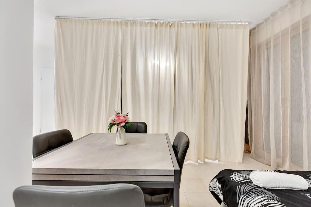 Private Parking-terrace10 Min To Linate Airport
