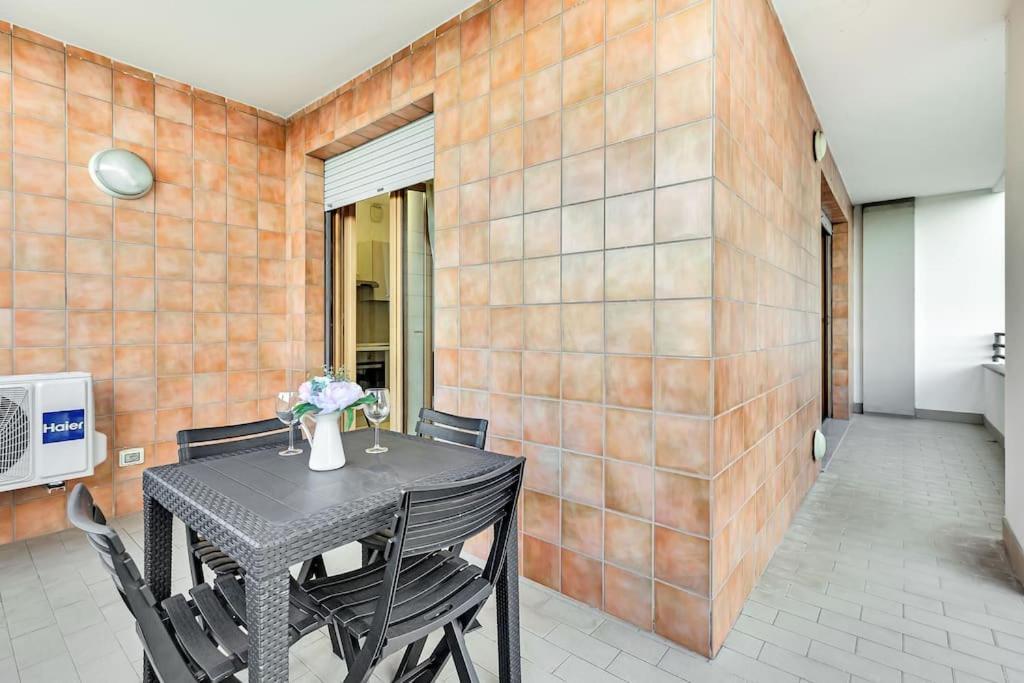 Private Parking-terrace10 Min To Linate Airport Apartment